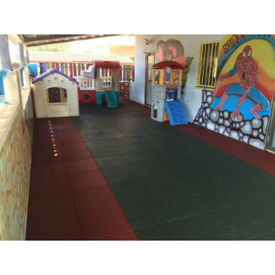 אריח גומי שחור ממוחזר עובי 10 מ"מ – תמונה 2